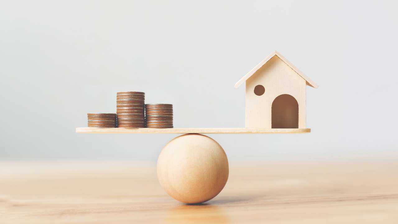 На одной стороне дом на другой монеты – налог на недвижимость зависит от кадастровой стоимости имущества